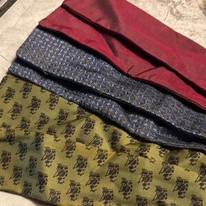 3 Vintage Bow Ties Burgundy/ Blue / Green 14/15 in Neck Menswear